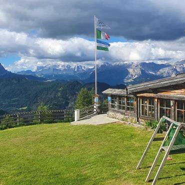Graziani lodge and chalets is open again, we wish you a wonderful summer on the mountains